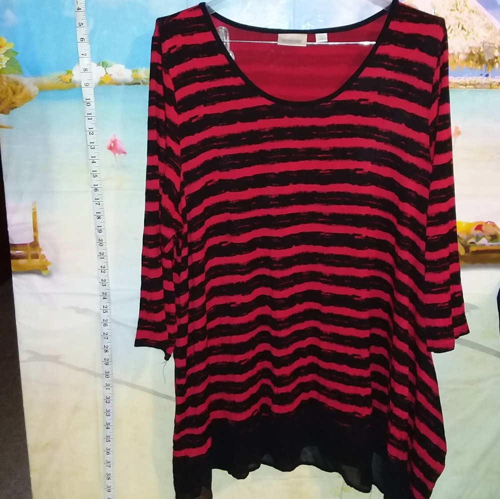 Plus size 26/28 Avenue tunic